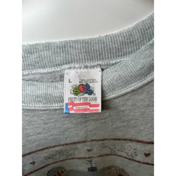 Vintage Fruit of the Loom cottage graphic crewneck - Picture 2 of 3